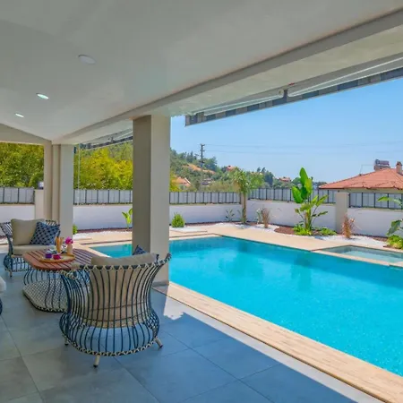 Safir 1-2 וילה *