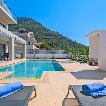 Safir 1-2 וילה פאטהיה