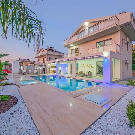 וילה Safir 1-2 פאטהיה